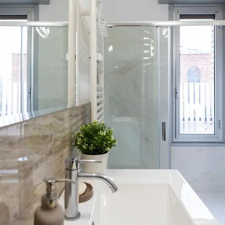 Cimianocomfort - M2 Apartman *